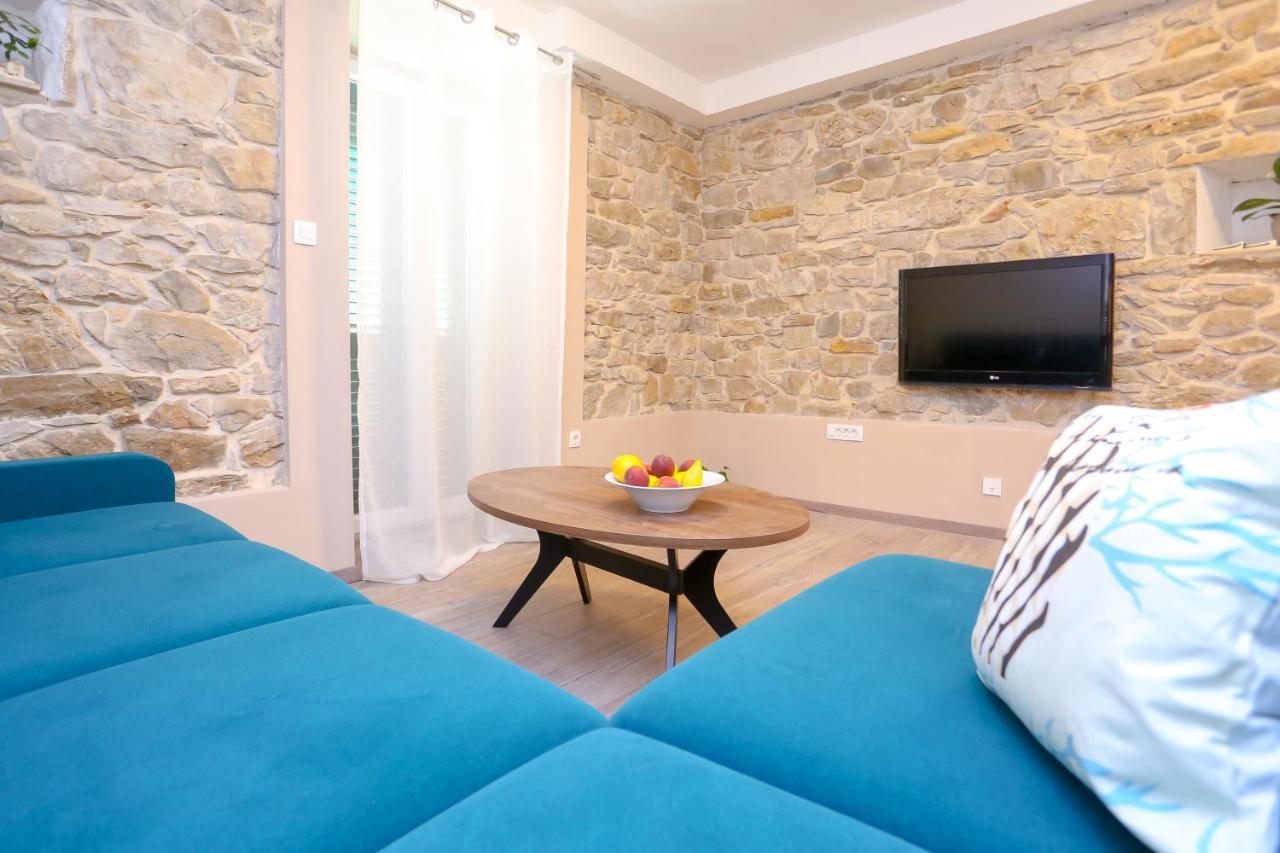Apartment Dvor Спліт Екстер'єр фото